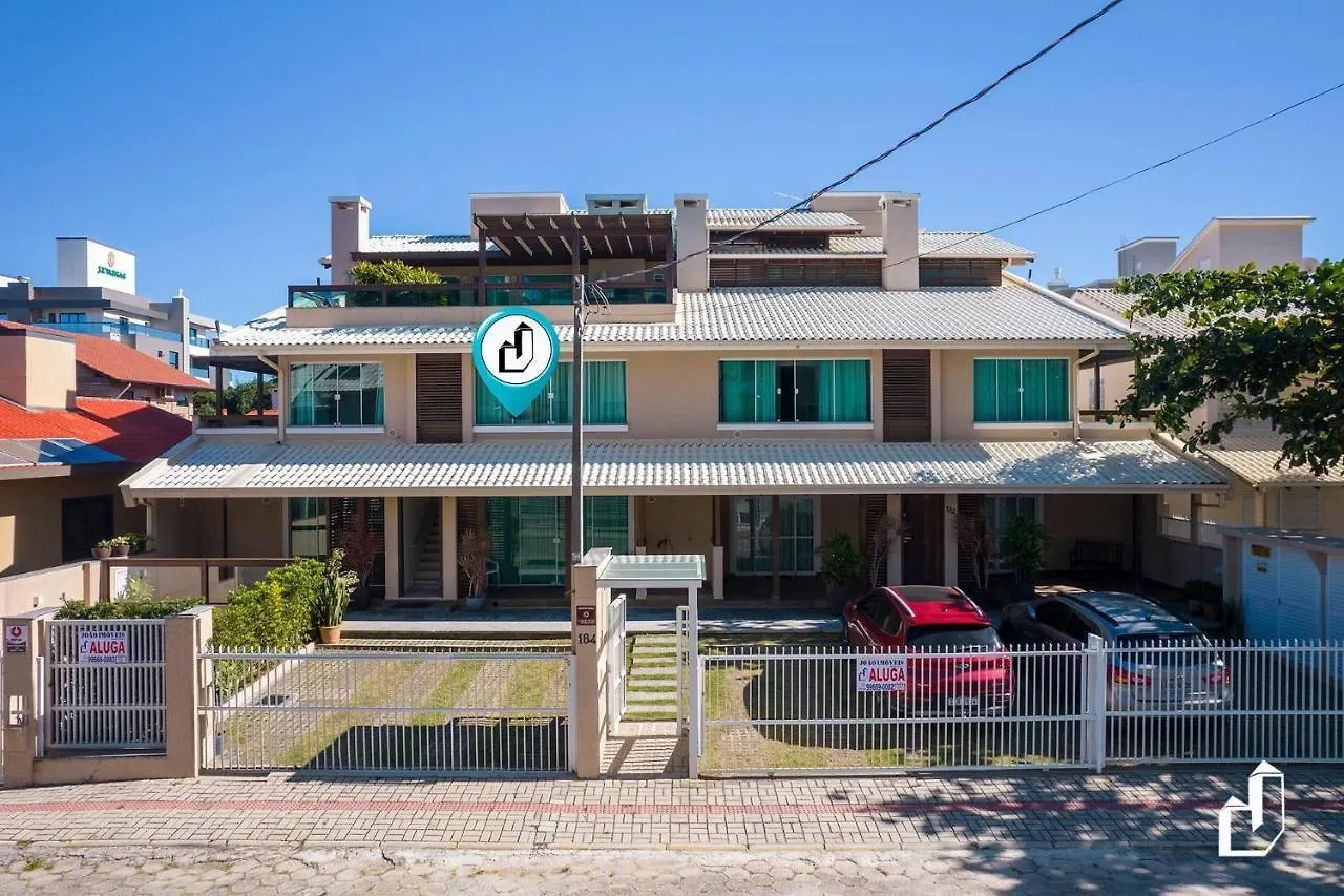 Apartamento Com 02 Dormitorios Aqui E So Trazer As Malas E Aproveitar As Ferias Bombinhas 0*,  Βραζιλία